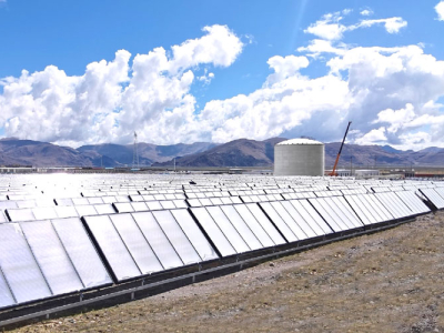 Entschlüsselter Plattenkollektor Der Energiewandler in der Sonne