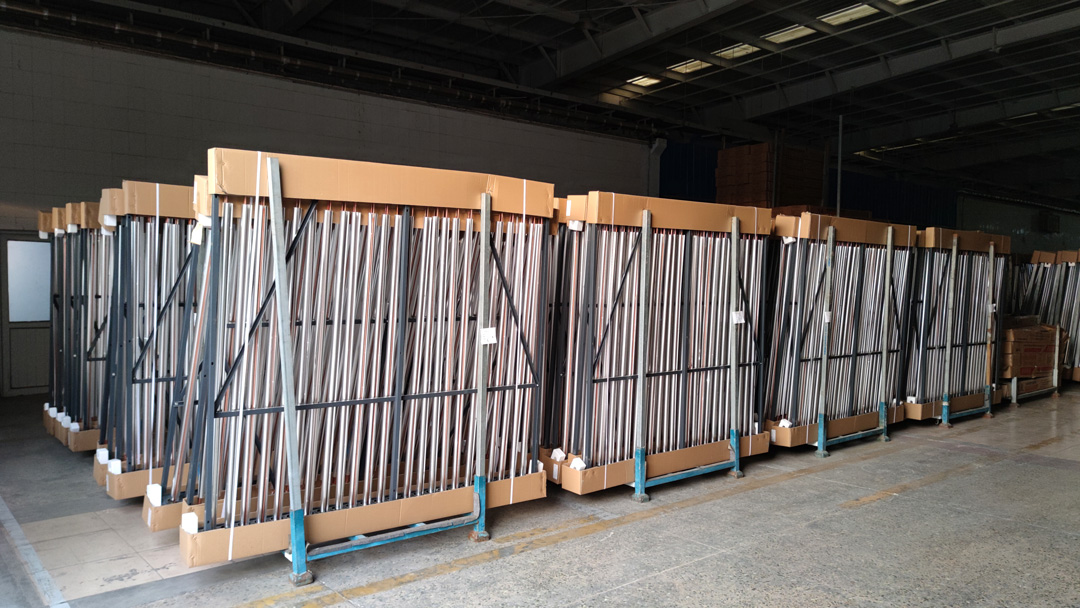 Collettore solare a tubo sottovuoto a U