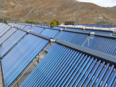 Decodifica dei collettori termici HPC: una soluzione preferita per progetti di acqua calda centralizzata supportati da SOLETKS
